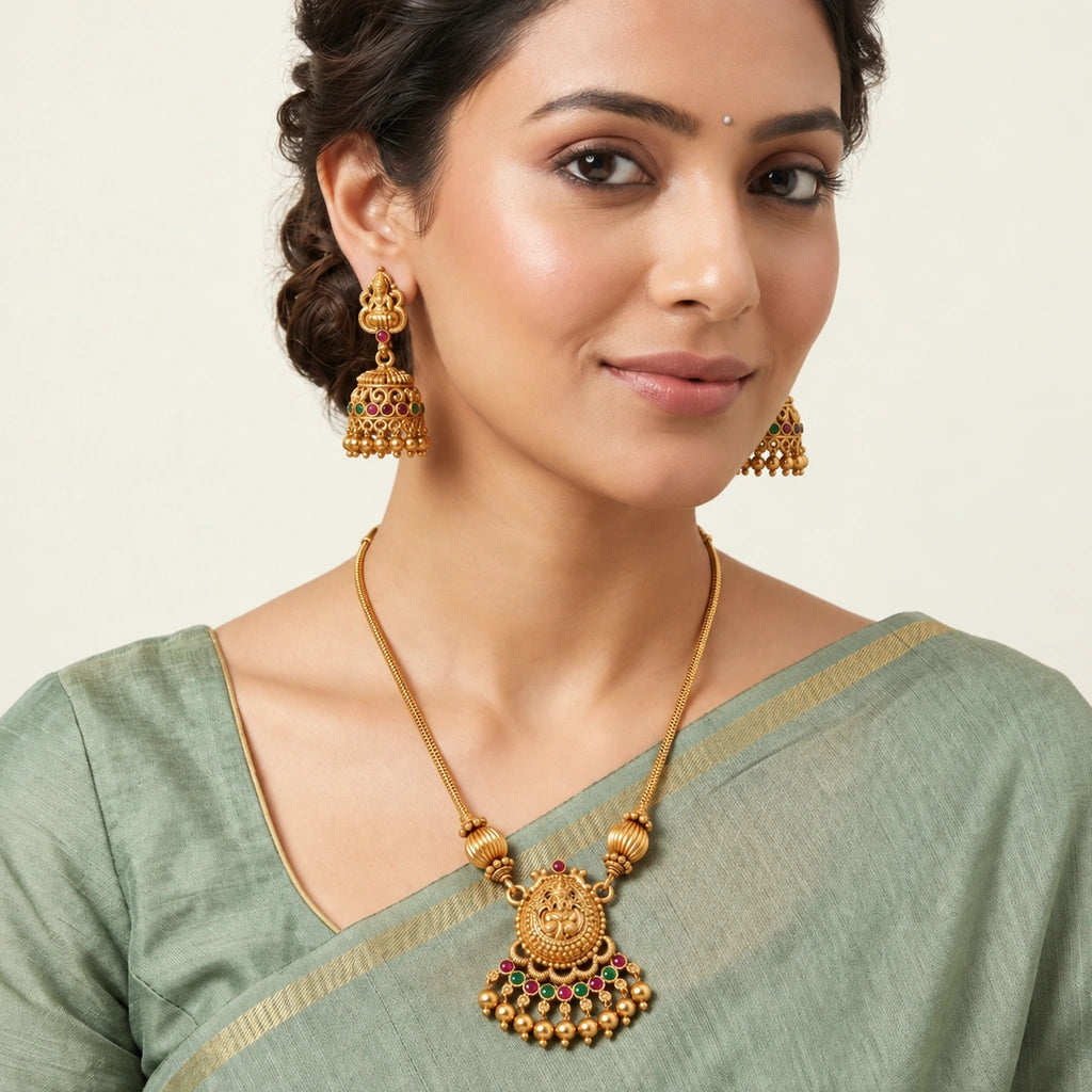 Divine Ganesha Temple Pendant Set